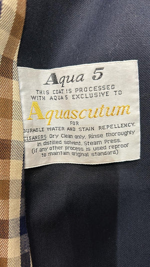 Vintage Aquascutum Navy Iconic Checked Lining Trenchcoat
