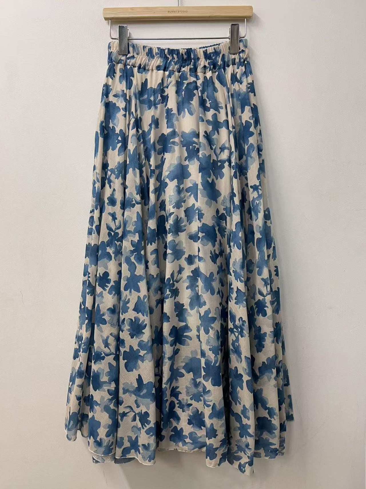 Blue Print Long Skirt