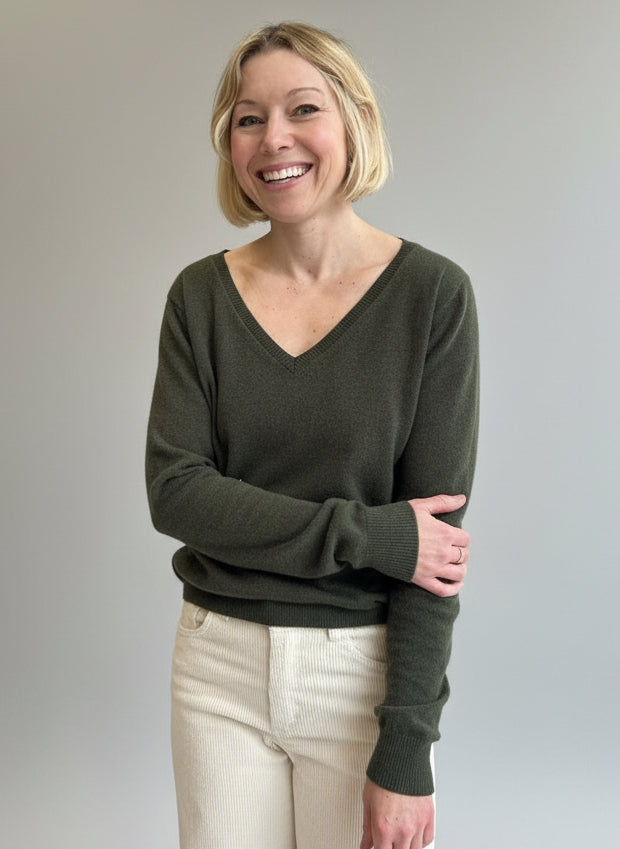 Green Italian Cashmere V-Neck Pullover