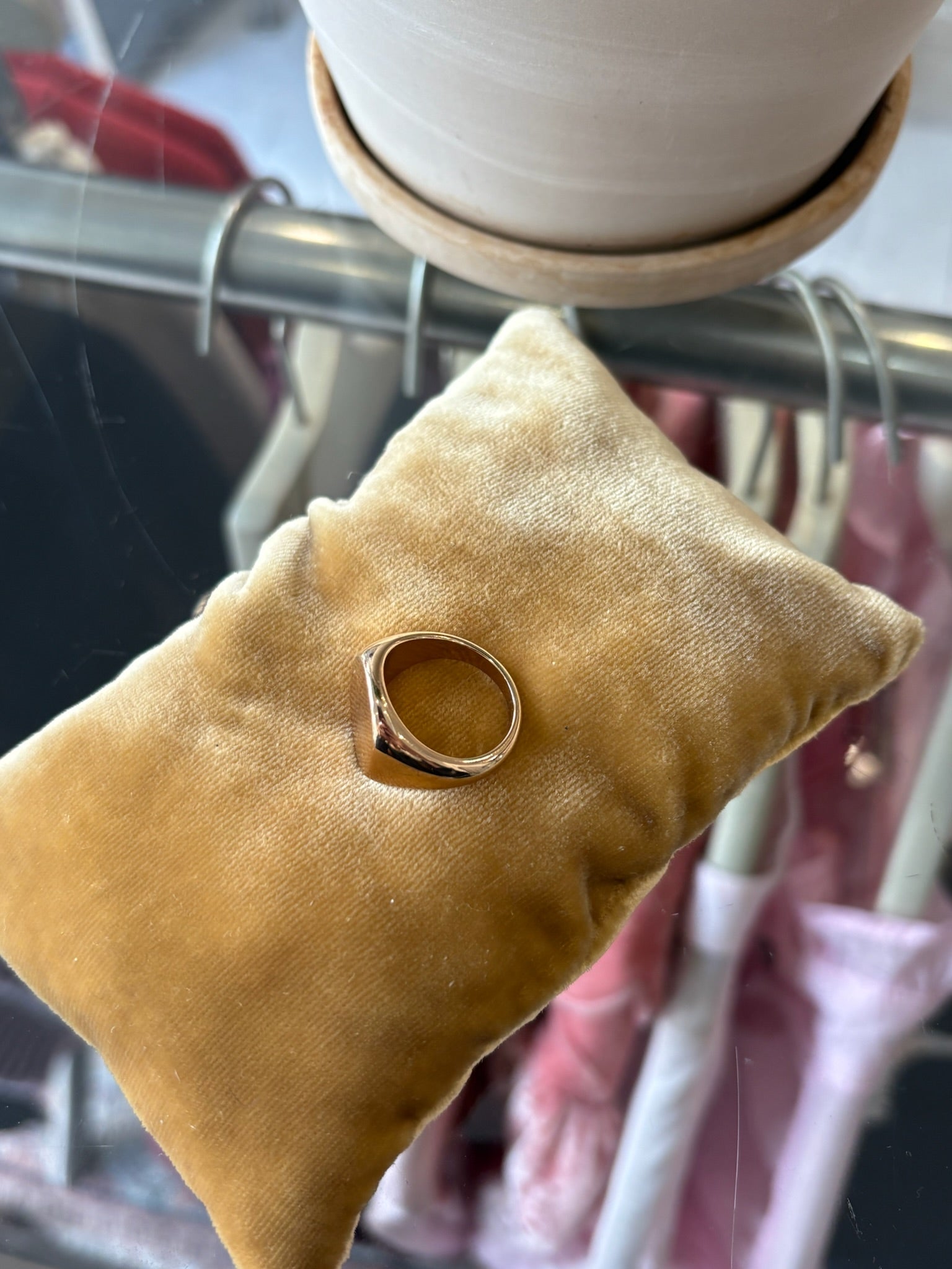 Gold plated signet ring - PRESS Primrose Hill