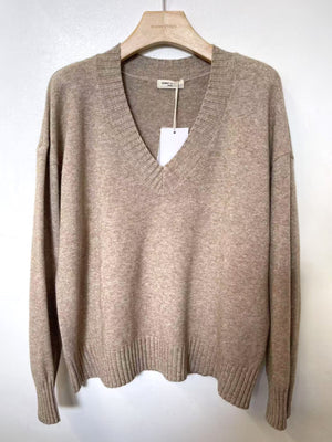 Leane V-Neck Sweater in Black or Beige