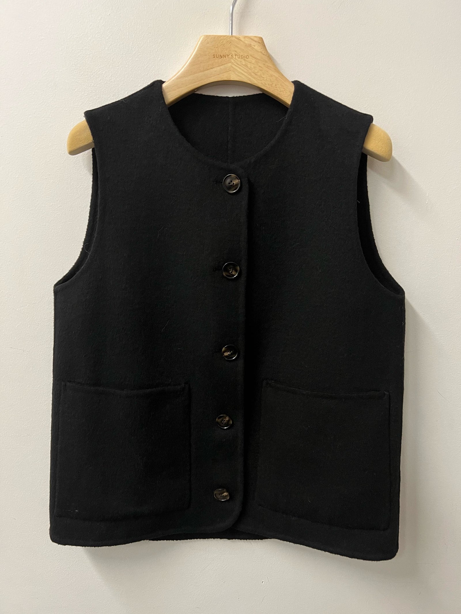 Jessica Wool Gilet BLACK or BEIGE