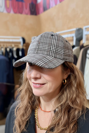 Wool Check Cap
