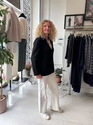 Black Harriett Wool Blazer