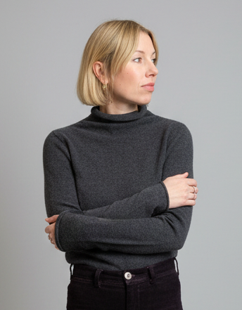 Charcoal Italian Cashmere Turtle-Neck Pullover