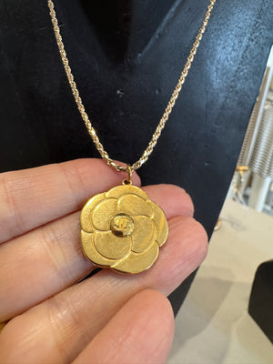 Vintage Gold-Plated Charm Pendant Necklace
